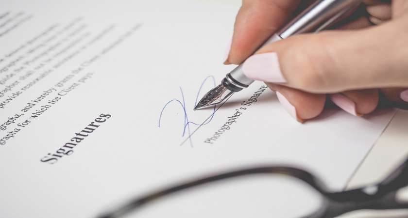 COVID-19 Pandemic: Utilization of Digital Signature Based on Indonesian Prevailing Laws and Regulations